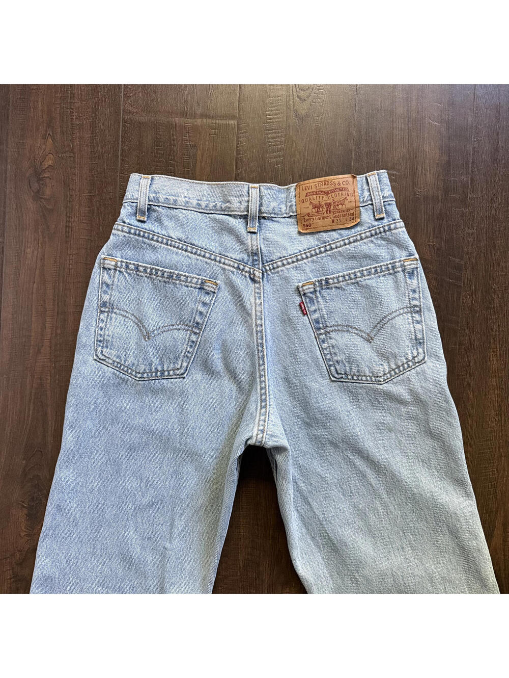 Vintage Levi 550 Jean Light Wash 31x34 (28x34) USA Cotton Relaxed Fit Mens